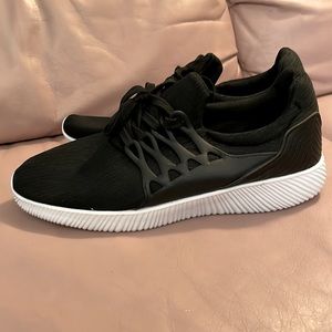 Gravasphere sneakers for men size 10